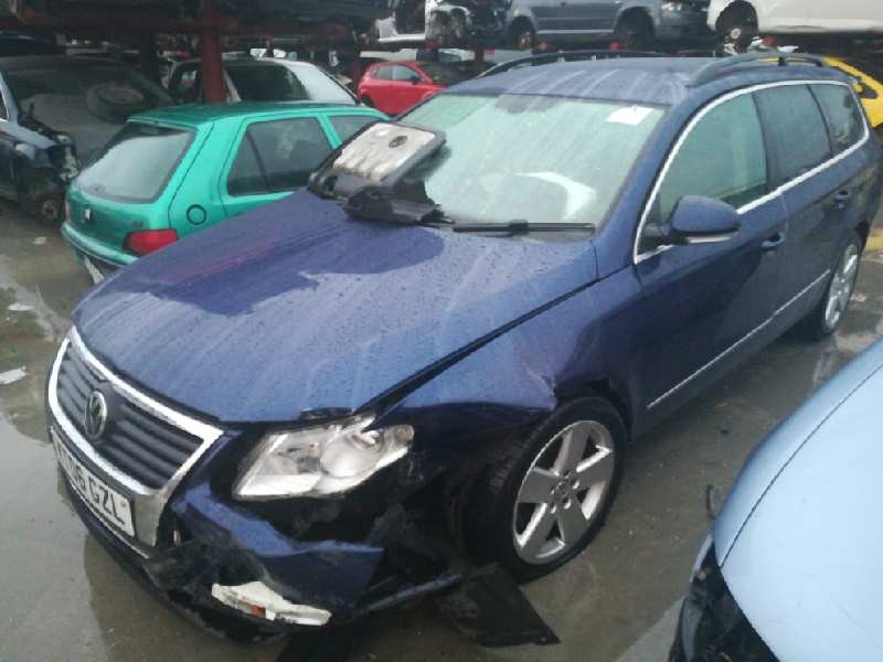 VOLKSWAGEN PASSAT BERLINA (3C2)