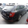 skoda superb combi (3t5) del año 2011
