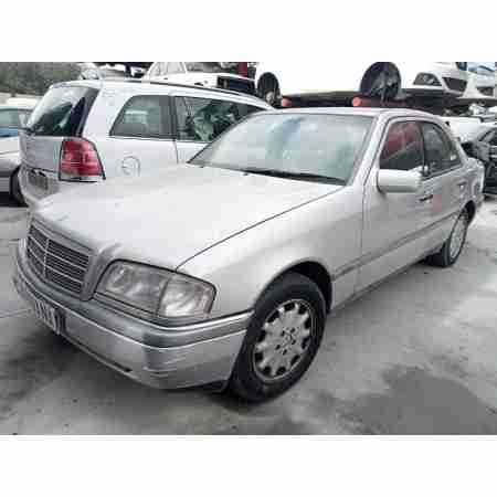 MERCEDES-BENZ CLASE C (W202) BERLINA