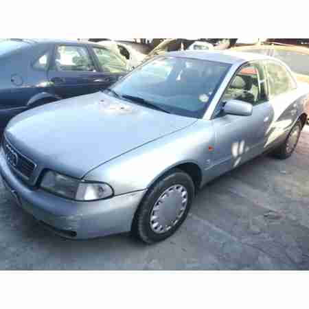 AUDI A4 BERLINA (B5)