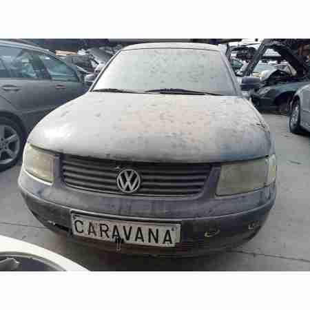 VOLKSWAGEN PASSAT BERLINA (3B2)