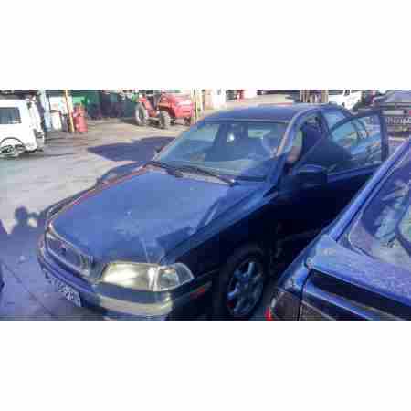 VOLVO S40 BERLINA