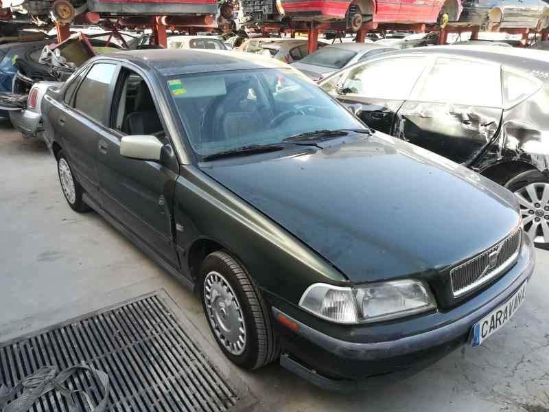 VOLVO S40 BERLINA