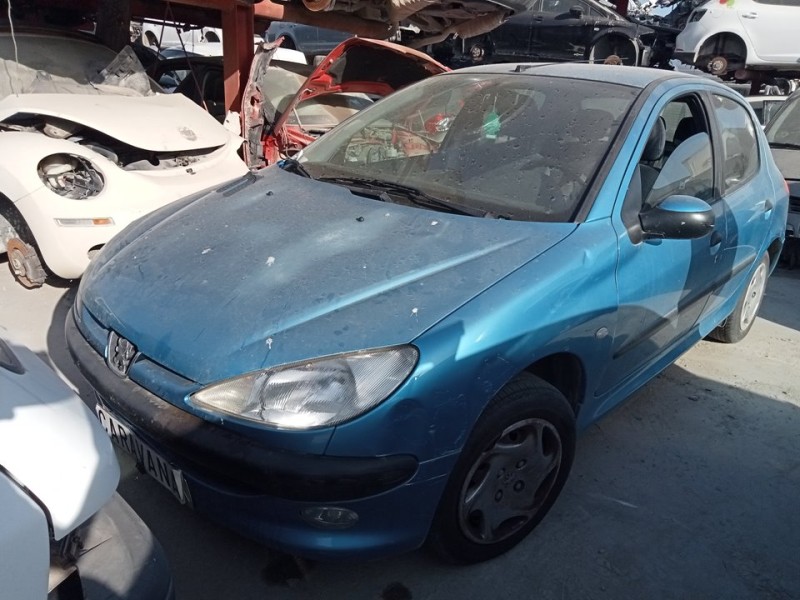 PEUGEOT 206 BERLINA