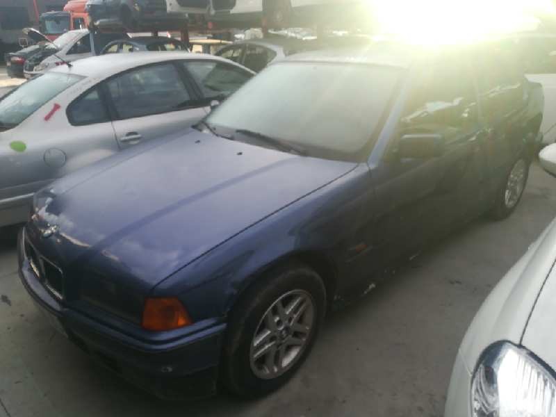 BMW SERIE 3 BERLINA (E36)