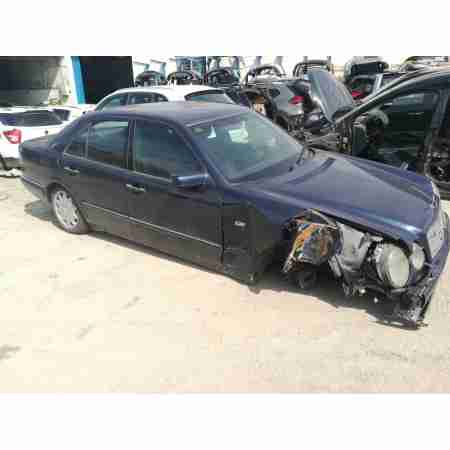 MERCEDES-BENZ CLASE E (W210) BERLINA DIESEL