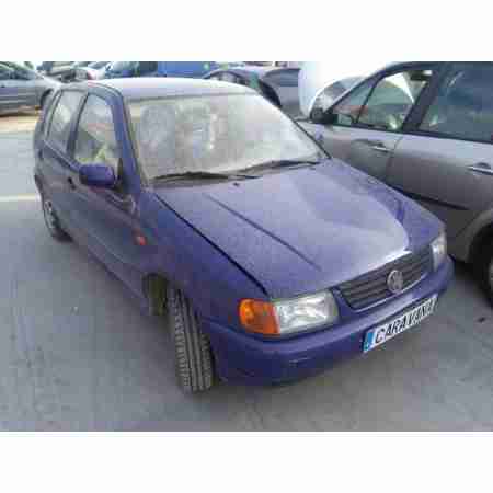VOLKSWAGEN POLO BERLINA (6N1)