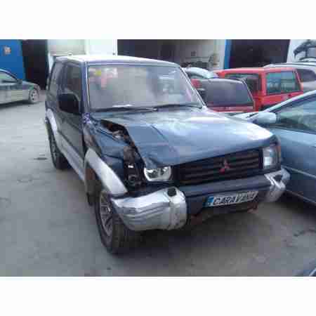 MITSUBISHI MONTERO (V20/V40)