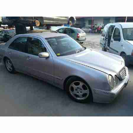 MERCEDES-BENZ CLASE E (W210) BERLINA DIESEL