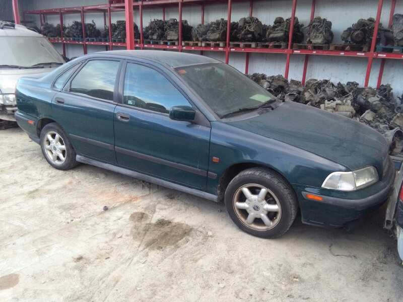 VOLVO S40 BERLINA