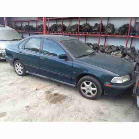 VOLVO S40 BERLINA