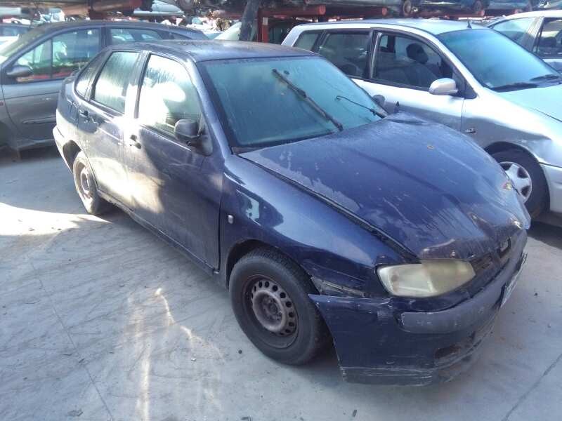 SEAT CORDOBA BERLINA (6K2)