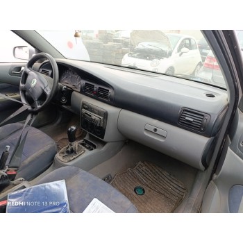 skoda octavia combi (1u5) del año 1999