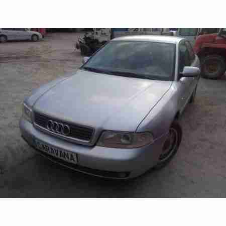 AUDI A4 BERLINA (B5)