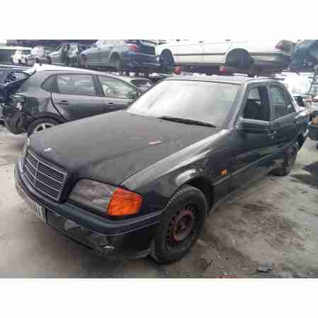 MERCEDES-BENZ CLASE C (W202) BERLINA