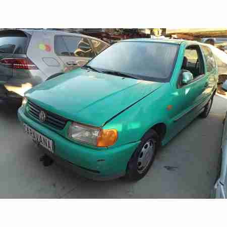 VOLKSWAGEN POLO BERLINA (6N1)
