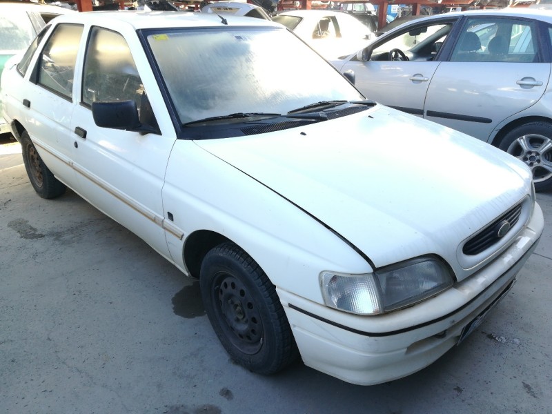 FORD ESCORT BERLINA/TURNIER