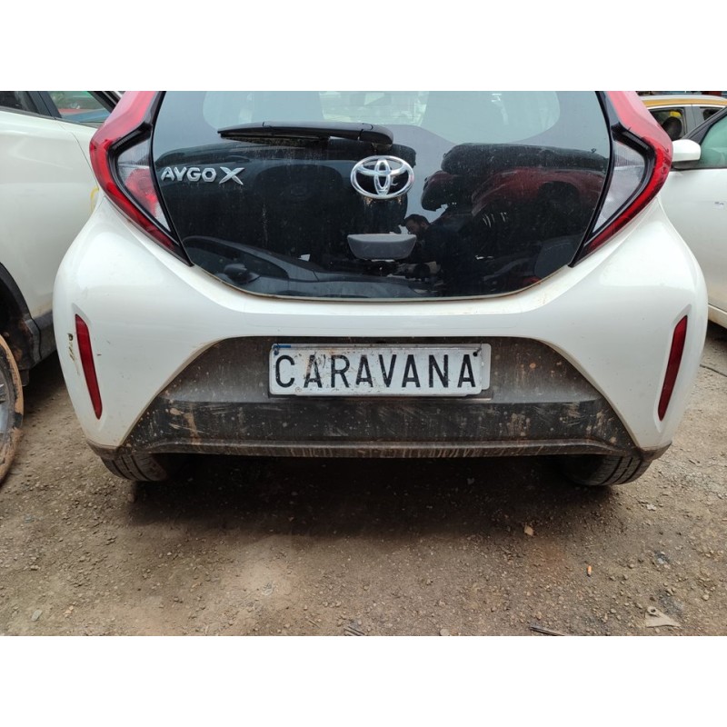 Recambio de paragolpes trasero para toyota aygo x like referencia OEM IAM 521590H910  