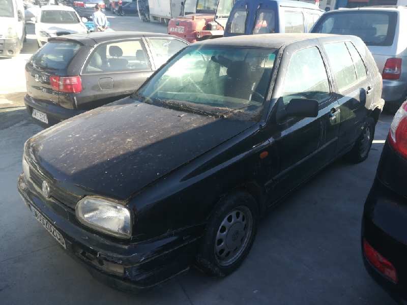 VOLKSWAGEN GOLF III BERLINA (1H1)