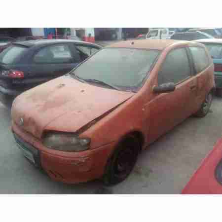 FIAT PUNTO BERLINA (188)
