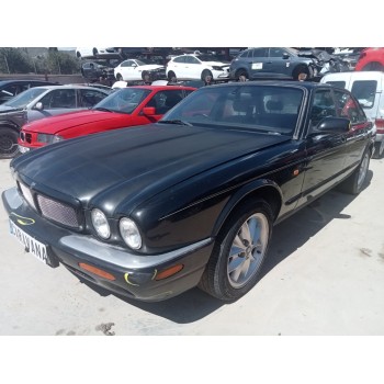 jaguar xj del año 2001