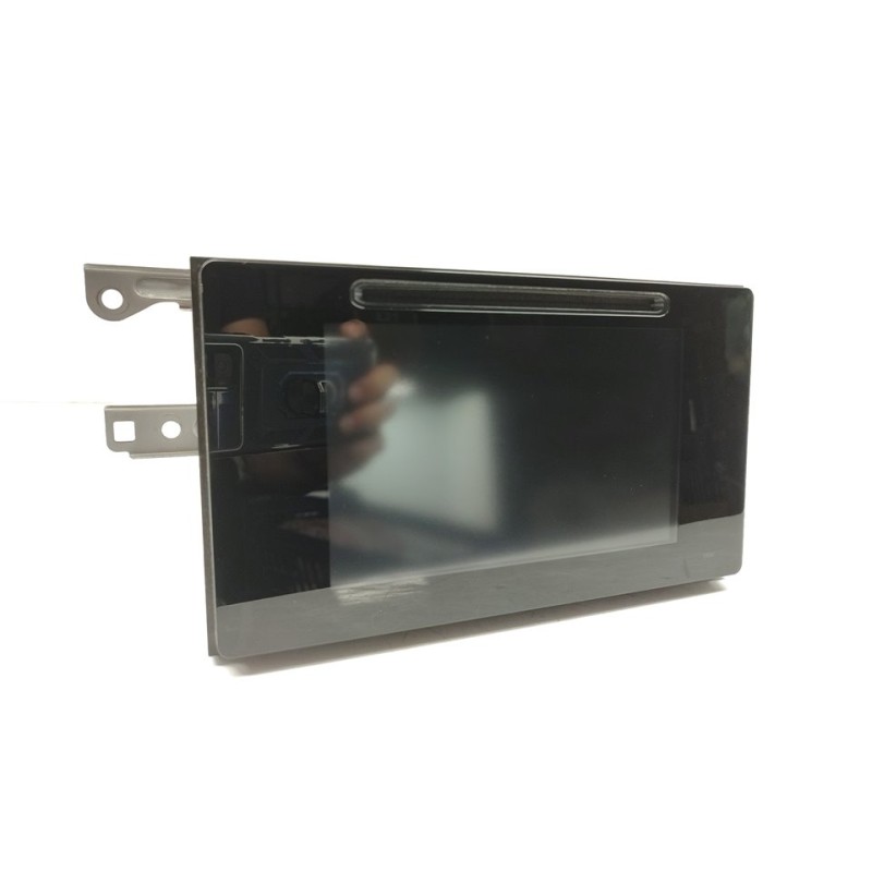 Recambio de sistema navegacion gps para toyota auris hybrid active business plus referencia OEM IAM 8614002360  