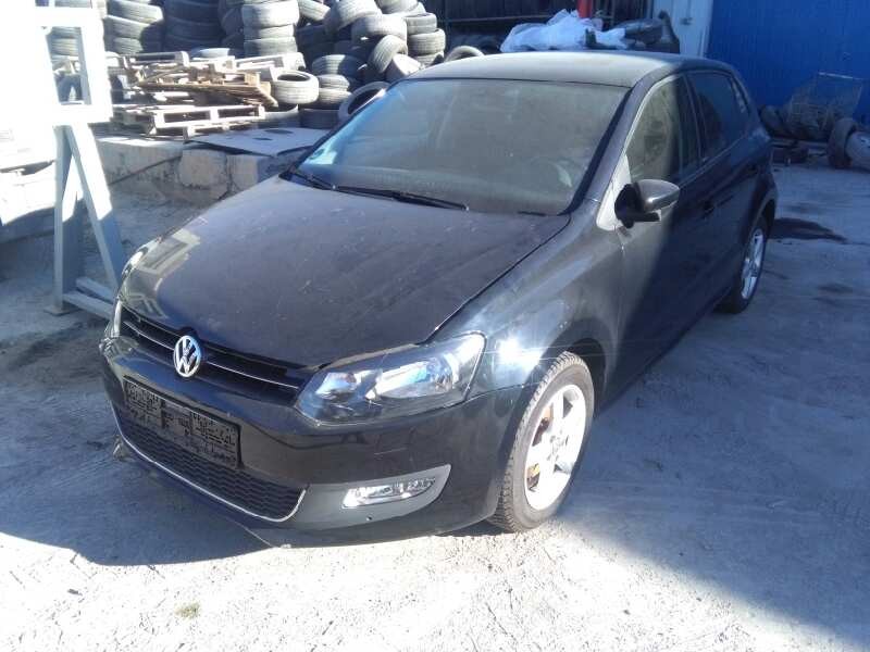 VOLKSWAGEN POLO (6R1)