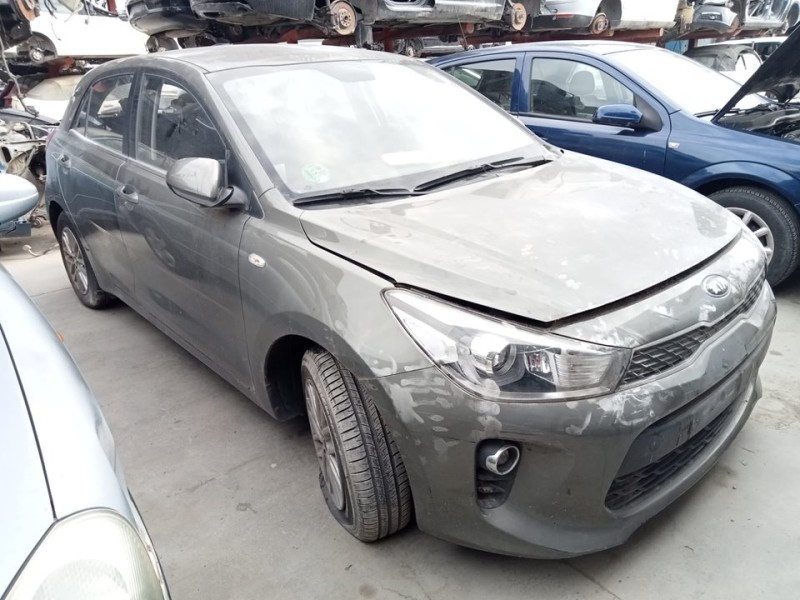 KIA RIO (YB)