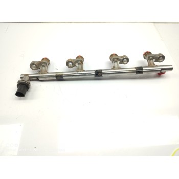 Recambio de rampa inyectora para mazda cx-5 center-line 2wd referencia OEM IAM PE2713150  