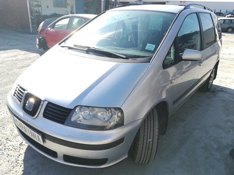 SEAT ALHAMBRA (7V9)