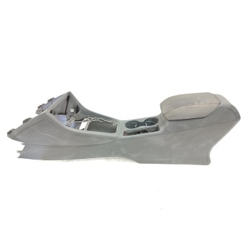 Recambio de apoyabrazos central para audi q3 (8ug) attraction referencia OEM IAM 8U0864981A  