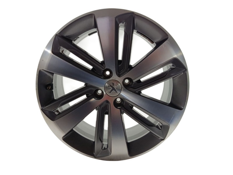 Recambio de llanta para peugeot 3008 active referencia OEM IAM 98024624ZV 9802462477 