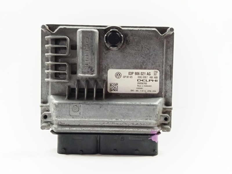 Recambio de centralita motor uce para volkswagen polo (6r1) advance referencia OEM IAM 03P906021AG  