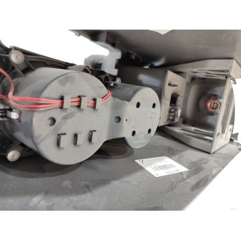 Recambio de apoyabrazos central para audi q3 (8ug) attraction referencia OEM IAM 8U0864981A  