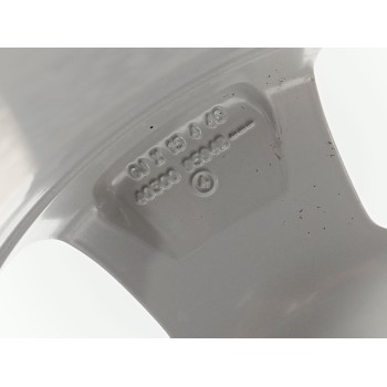 Recambio de llanta para dacia dokker essential referencia OEM IAM 403003858R  