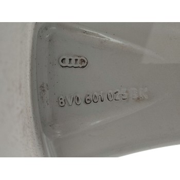 Recambio de llanta para audi a3 sportback (8va) ambiente referencia OEM IAM 8V0601025BK  