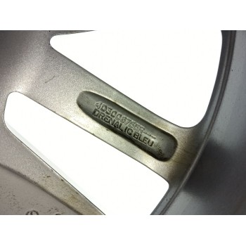 Recambio de llanta para renault clio iv technofeel referencia OEM IAM 403008014R  