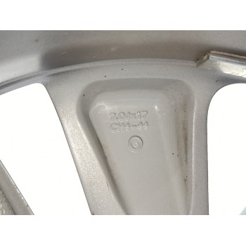 Recambio de llanta para renault clio iv technofeel referencia OEM IAM 403008014R  