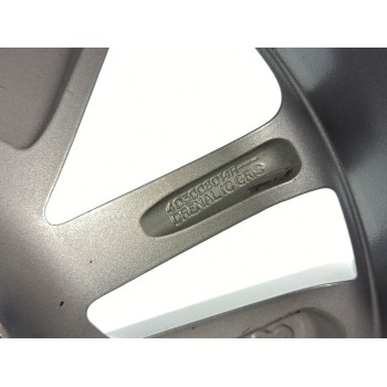 Recambio de llanta para renault clio iv technofeel referencia OEM IAM 403008014R  