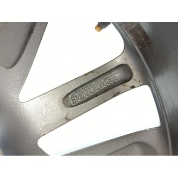 Recambio de llanta para renault clio iv technofeel referencia OEM IAM 403008014R  