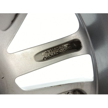 Recambio de llanta para renault clio iv technofeel referencia OEM IAM 403008014R  