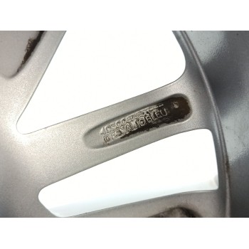 Recambio de llanta para renault clio iv technofeel referencia OEM IAM 403008014R  