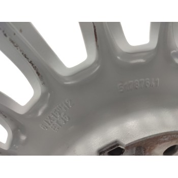 Recambio de llanta para fiat nuova 500 (150) lounge referencia OEM IAM 51787641  