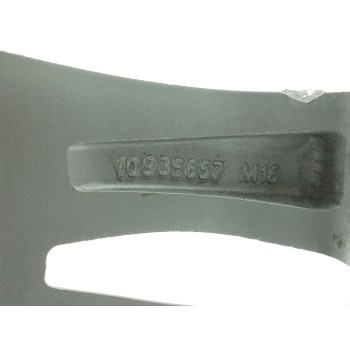 Recambio de llanta para mg 4 standard referencia OEM IAM 10935657  