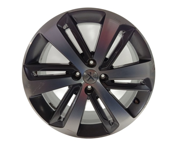 Recambio de llanta para peugeot 3008 active referencia OEM IAM 98024624ZV 9802462477 