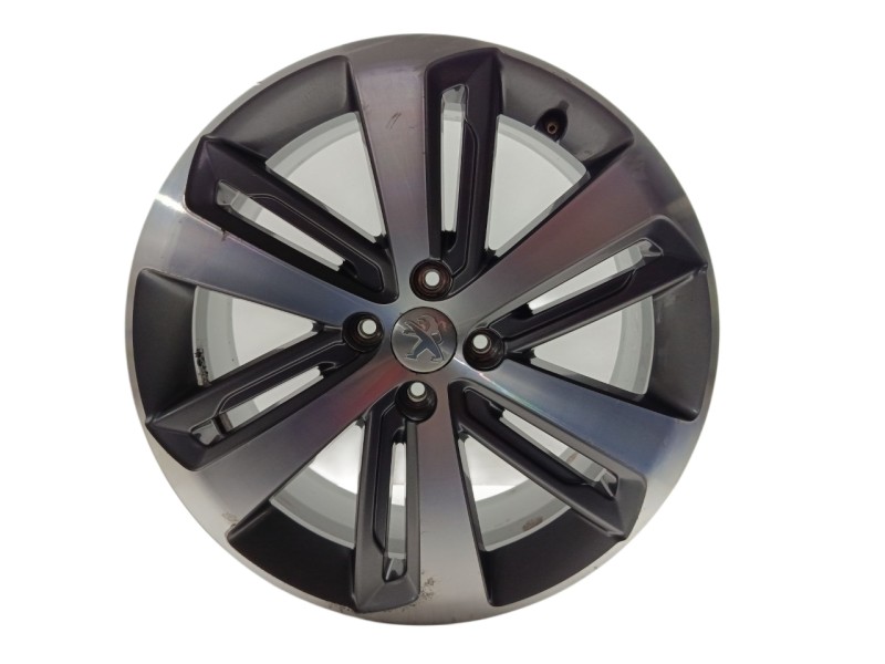 Recambio de llanta para peugeot 3008 active referencia OEM IAM 98024624ZV 9802462477 