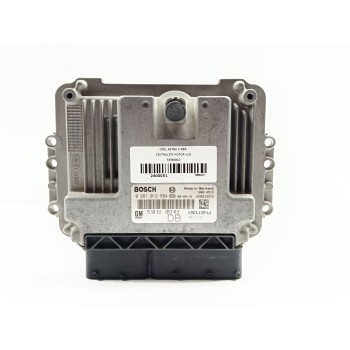 Recambio de centralita motor uce para opel astra h ber. cosmo referencia OEM IAM 55560810 0281012694 