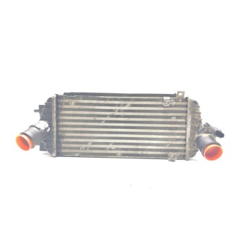 Recambio de intercooler para hyundai i40 gls bluedrive / bluedrive referencia OEM IAM 282702A800  