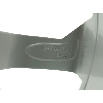 Recambio de llanta para audi q3 (8ug) attraction referencia OEM IAM 8U0601025AF  