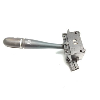 Recambio de mando intermitentes para chrysler voyager (rg) 2.5 crd lx referencia OEM IAM 04685711AA  